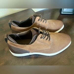 Men’s size 10M St. John Bay, Dry Cool, casual shoes. Carmel brown